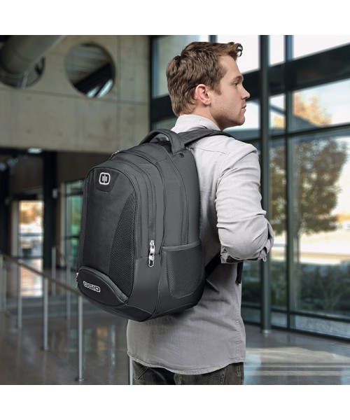 Plain Bullion backpack Ogio 0.72Kg